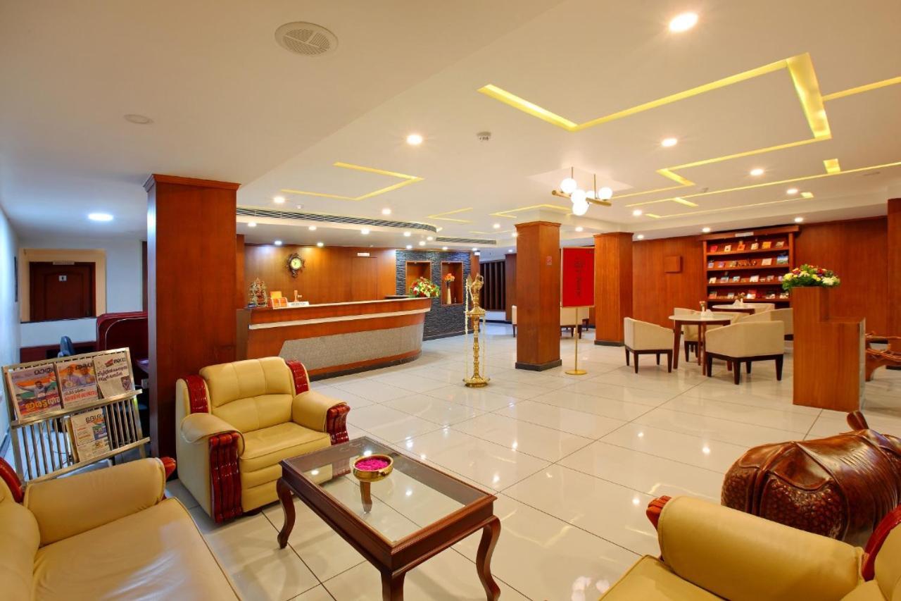 Sreevalsam Residency Kulanada 호텔 Tāmarakulam 외부 사진