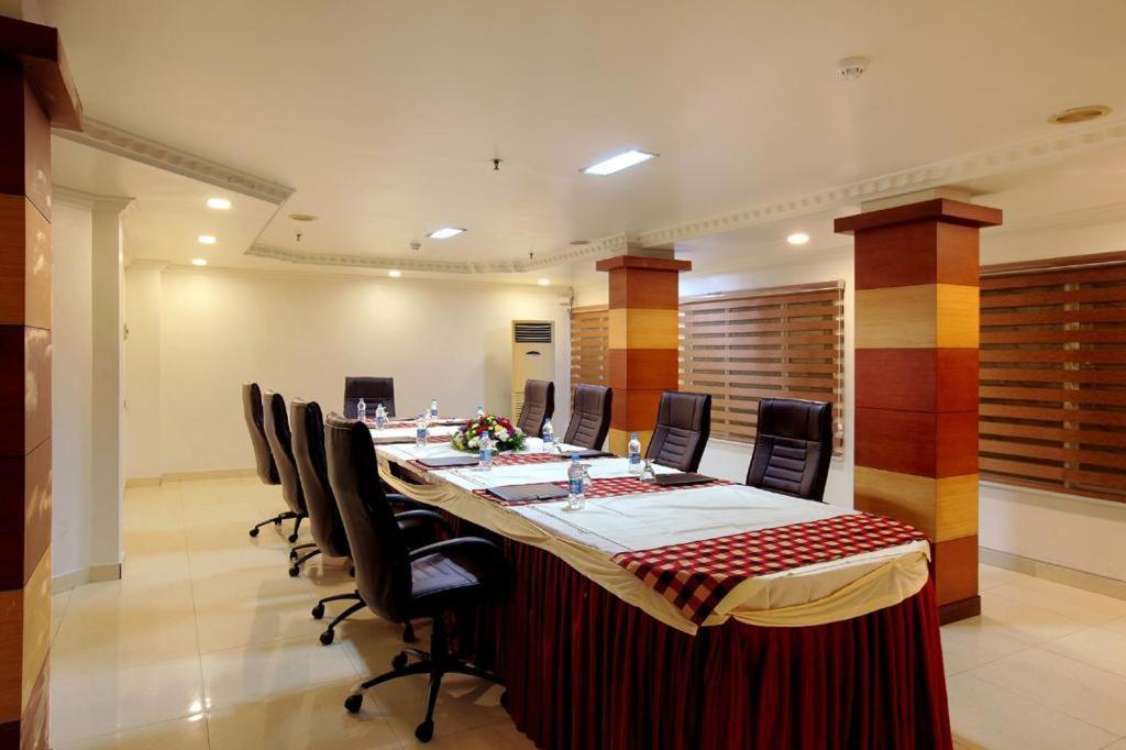 Sreevalsam Residency Kulanada 호텔 Tāmarakulam 외부 사진
